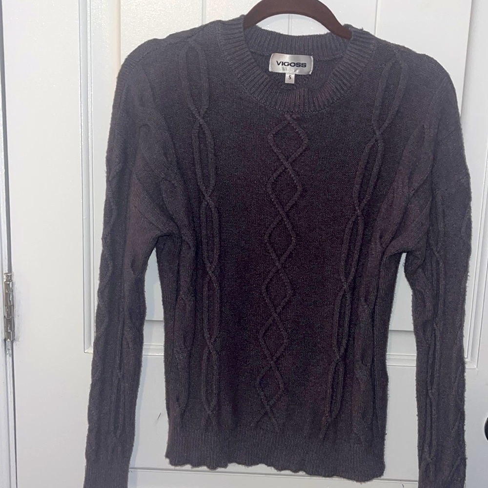 Women’s sweater